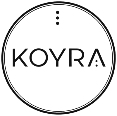Logo di Koyra: il nome dentro un cerchio sottile